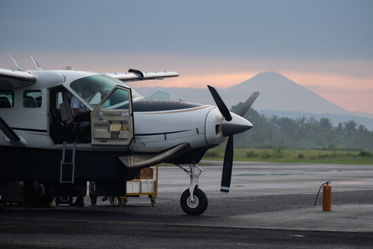 Single-Engine Turboprop Aircraft on Apron at Dawn