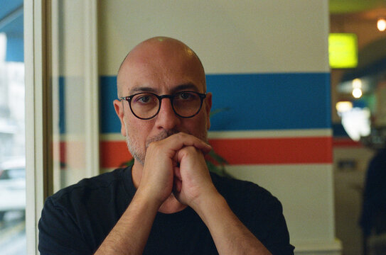 Portrait of a serious man looking straight at the camera