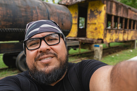 Selfie by the rusty train