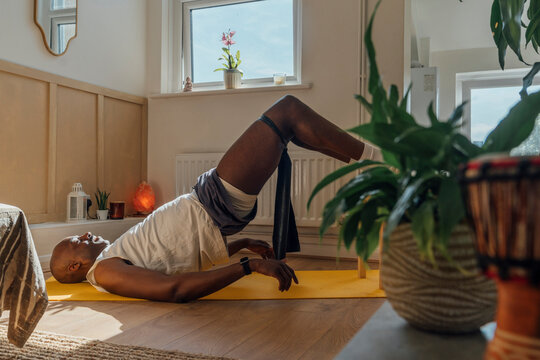 Elevated Glute Bridge with Bands at Home
