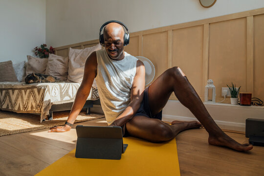 Yoga Mat Video Call with Laptop