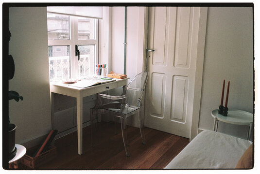 Minimalist Home Workspace Film