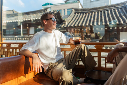 Tourist in Seoul, Iced Coffee & Bukchon Hanok Village Views