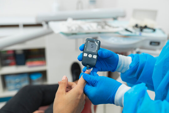 Glucose measurement in clinic