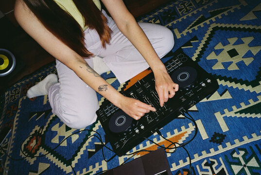  Anonymous Hands on DJ Controller