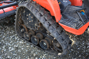 農機具のキャタピラー