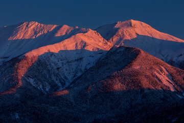 夕照の御嶽山　岐阜県 下呂市 小坂町 御嶽パノラマラインから