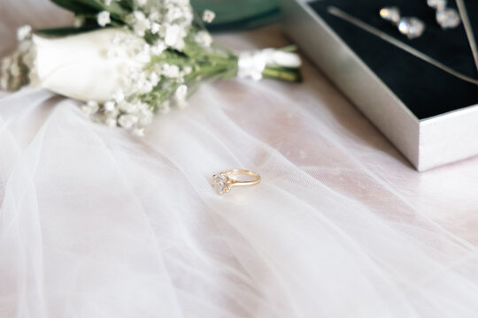 anillo de matrimonio