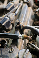 Spark plugs for gasoline engines that are old and have expired will cause incomplete combustion in the engine, in soot and dirt. Changing spark plugs can maintain and extend the life of the engine