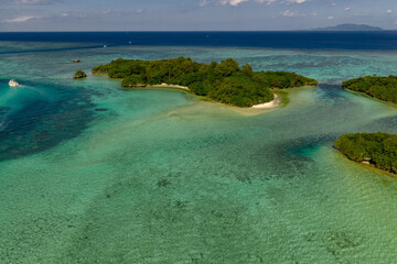 石垣島川平湾のマジパナリ（ドローンによる空撮）