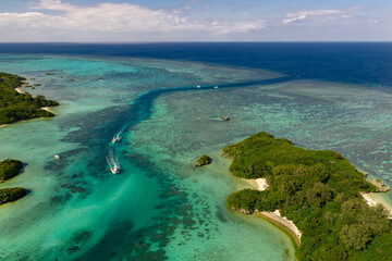 石垣島川平湾のマジパナリ（ドローンによる空撮）