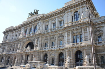 Fototapeta premium Rome - The facade of Palace of Justice - Palazzo di Giustizia