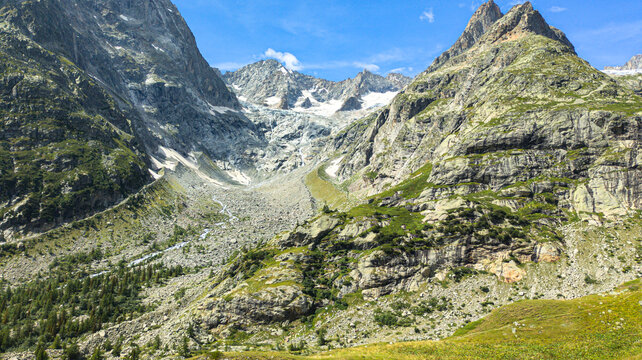 The Tour du Mont Blanc crosses France, Italy, and Switzerland, offering breathtaking views of glaciers, alpine passes, and the highest peak in the Alps.