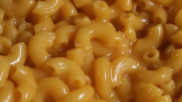close up of macaroni and cheese
