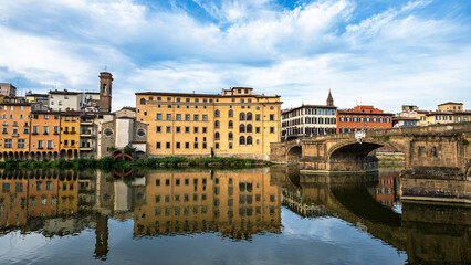Naklejka premium Banks of the Arno River