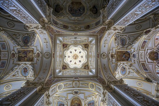 View into the dome of the baroque basilica St. Lorenz, 1652- 1748, stucco by Giovanni Zuccalli, frescoes by Andreas Asper, Kempten, Allg&auml;u, Bavaria, Germany