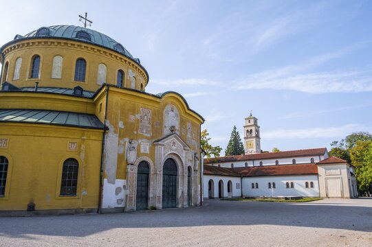 Funeral Hall, Westfriedhof, Munich, Upper Bavaria, Bavaria, Germany