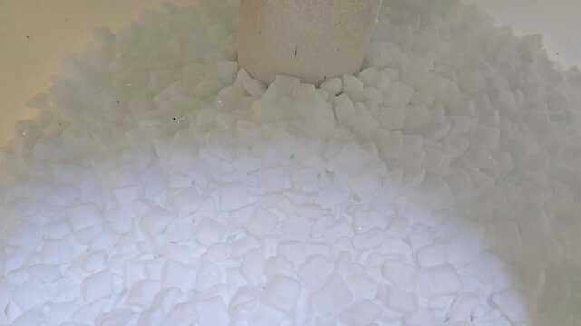 Industrial Water Softener Tank with Salt Tablets for Food Production