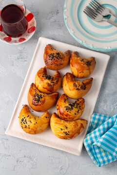 From Turkish cuisine; Moon tart is very delicious. Moon pastry or moon cake - Turkish name; ay coregi or pogaca
