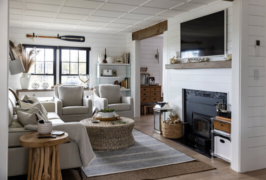  House Living Room flat screen television 