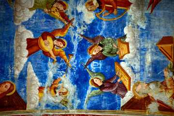 Fototapeta premium Chiesa del Santo Spirito in Bormio im Veltlin (Italien) 