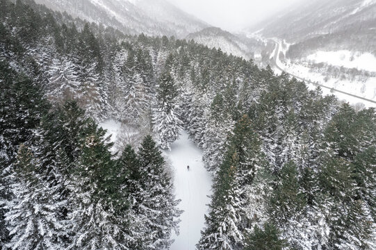 Winter Cycling, aereal view
