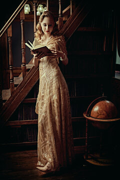 Staircase Reading Lady