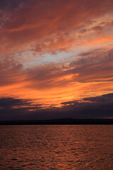Fototapeta premium 夕焼けに染まる空