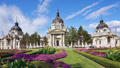 Naklejka premium Budapest, ornate baroque buildings of the Szechenyi Thermal Baths