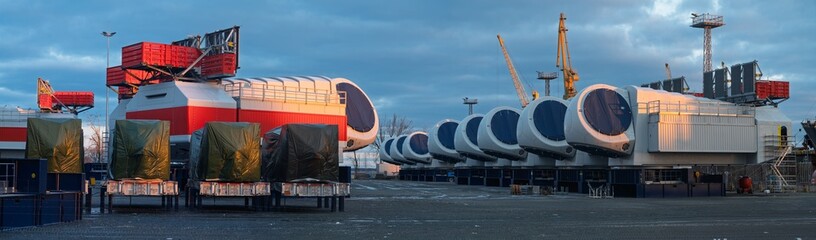Noses for high-power wind turbines at the factory yard