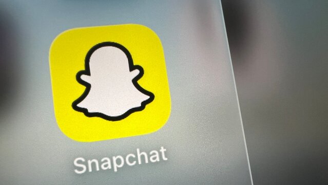 snapchat logo. snapchat app. snapchat photo