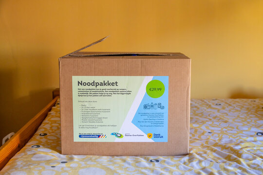 dutch government national emergency survival kit