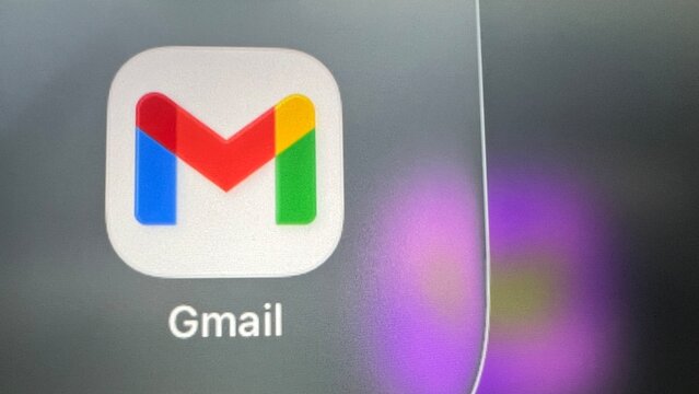 gmail logo. gmail app. gmail photo
