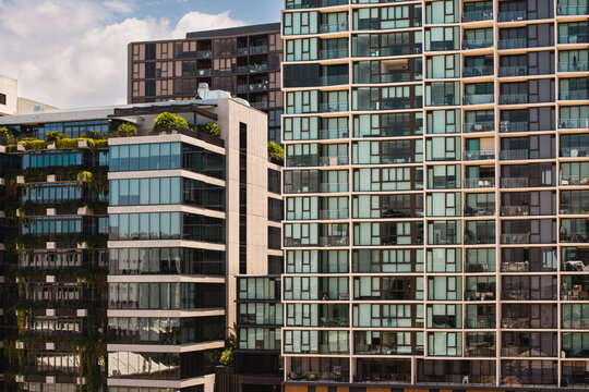 highrise apartment buildings in Brisbane City