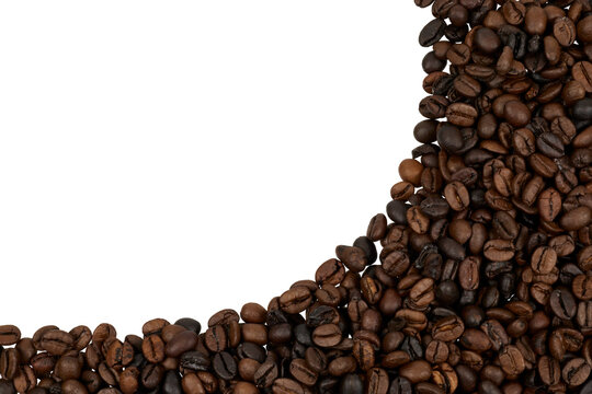 round frame of coffee beans isolated on white or transparent png