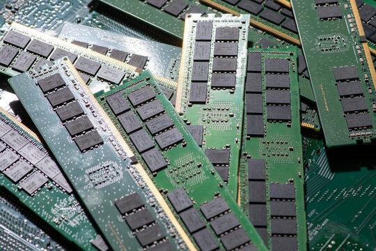 Server memory on circuit board. Workstation memory for data centers. RAM memory modules for speed increase. Workstation memory.