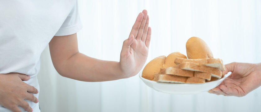 Wheat allergy, gluten allergy, women refuse to eat bread, swollen mouth, swollen eyes, itchy rash, hives, stuffy nose, difficult breathing, itchy eyes, stomach pain, nausea, vomiting, diarrhea
