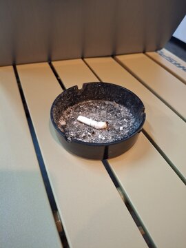 cigarette ashtray