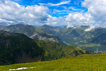 Fototapeta premium Blick vom Pizolmassiv auf die Glarner Alpen im Kanton St. Gallen