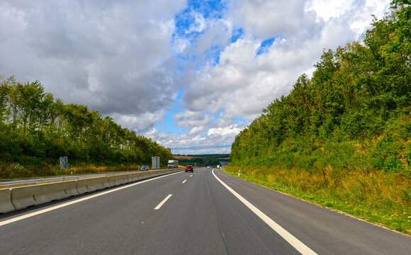 A7 in Fahrtrichtung Norden vor der Mainbr&uuml;cke in Marktbreit 