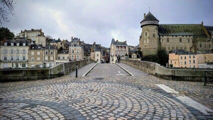 LAVAL (Mayenne)