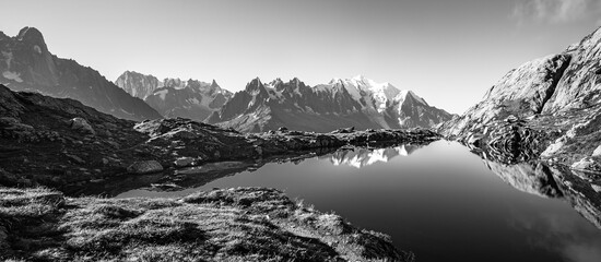 Mont Blanc, the highest peak in the Alps, rises elegantly above the alpine landscape near Chamonix on the border of France and Italy. At 4,808 meters, Mont Blanc is one of Europe’s most iconic natural © Rastislav Sedlak SK