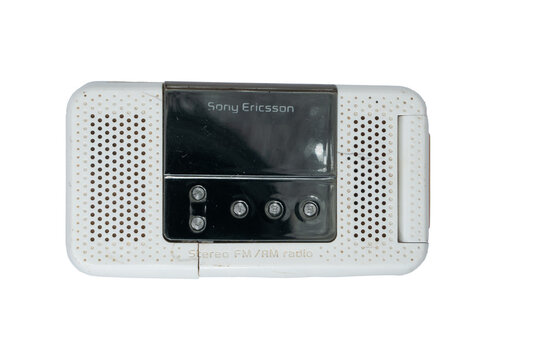Madrid, spain 20 february 2026. Sony ericsson vintage mobile phone featuring a stereo fm am radio