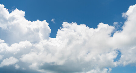 Obraz premium Cloud drifting. Cloudy atmospheric backdrop. Morning sky with cloud. Sky and cloud formation. Weather cloudscape. Sky filled with cloud. Overcast horizon scene. Cloudy sky view