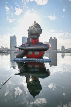 Kaohsiung, Taiwan, February 16, 2026: Landscape View Of Beautiful Harbor With Japanese Anime Figure Ultraman During Lantern Festival, Kaohsiung Wonderland, Yancheng