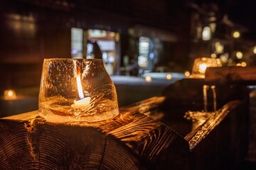 冬の木曽路・妻籠宿「氷雪の灯祭り」のアイスキャンドルと玉ボケ