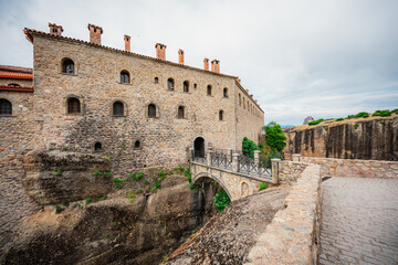 Obraz premium The Meteora monastery, rocky monasteries complex in Greece near Kalabaka city. Holy Monastery of Saint Stephen