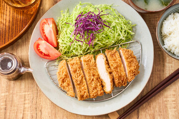 ロースとんかつ定食