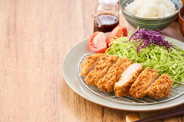 ロースとんかつ定食