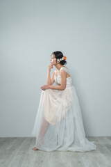 ウェディングドレスを着た花嫁